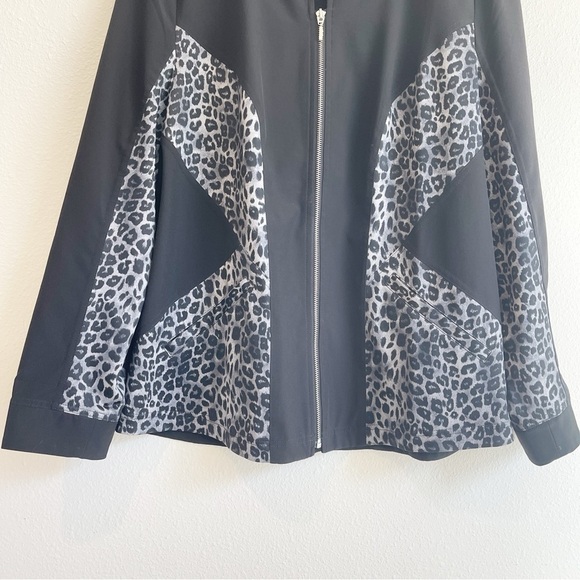 Zenergy by Chicos Womens Jacket size Small 2 leopard Print Zip Up Athletic - Picture 4 of 8